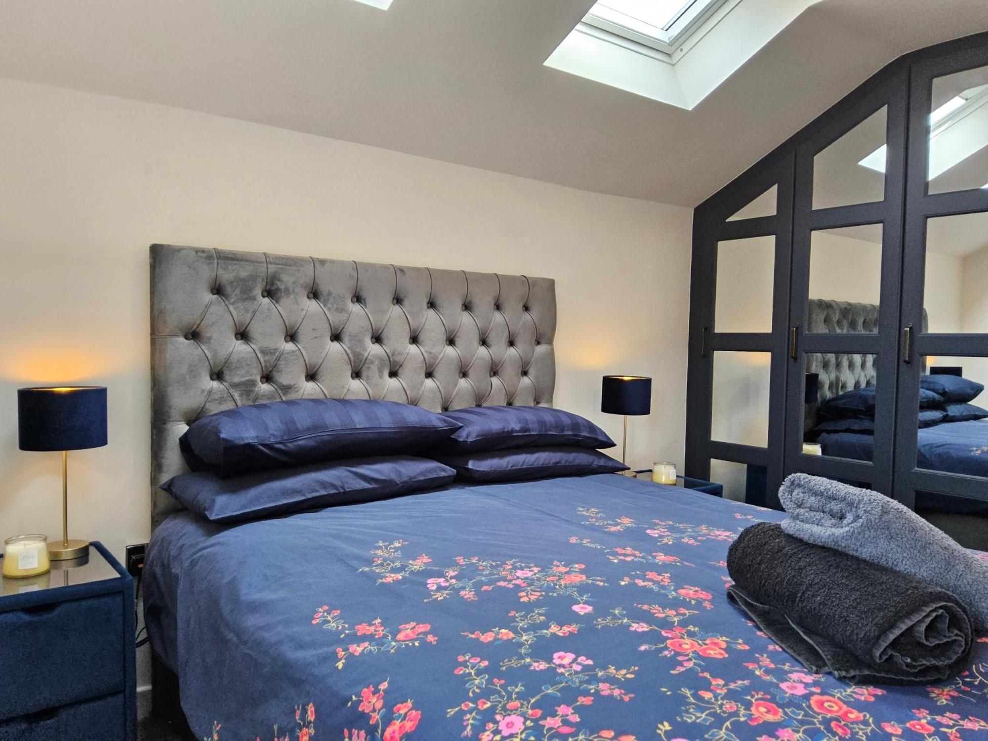 5 Star Luxury Small Cosy House With Lake View Doncaster Ngoại thất bức ảnh